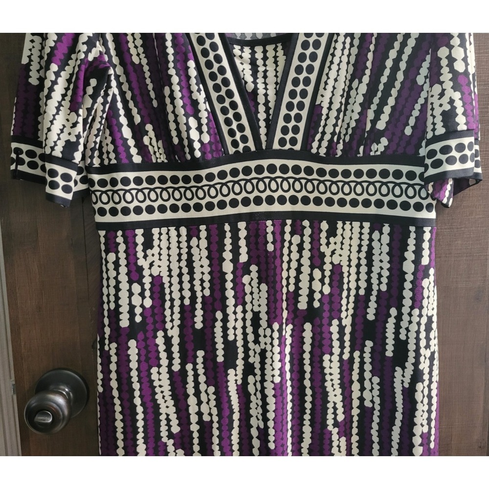 Donna Morgan Midi Dress SIze 16 Short Sleeve Purple Black White Geometric Design - Picture 3 of 10